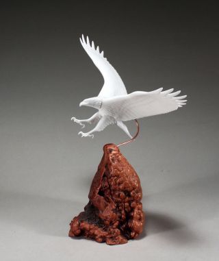 EAGLE Sculpture direct from JOHN PERRY 11in wingspan Pellucida Statue 2