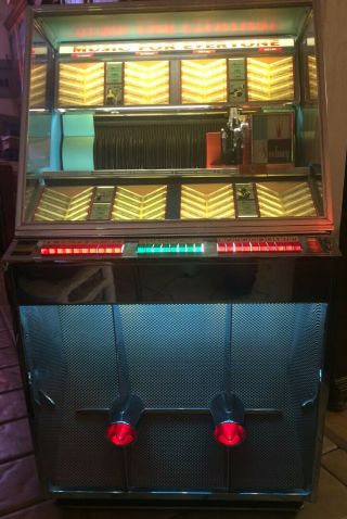 Seeburg 161 Fully Restored 1958 45 Rpm Jukebox With Records