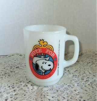 Vintage Anchor Hocking " Vote For The American Beagle " Snoopy Mug Cup