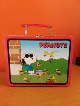 Peanuts Snoopy Joe Cool Metal Tin Lunch Box 1998 Woodstock Vintage