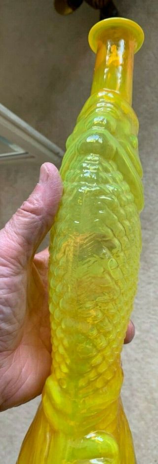 Vintage Italian Yellow Glass Fish Shaped Bottle Antinori Decanter 4