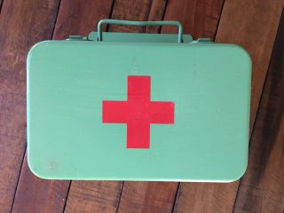 Vintage Pac - Kit First Aid Metal Box,  Green,  With Contents