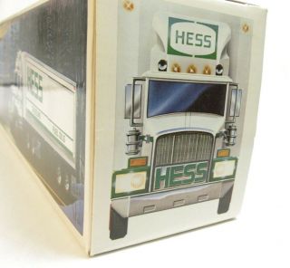 1987 HESS TRUCK SEMI NEAR & PACKAGING 3
