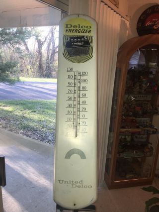 United Delco Battery Energizer Thermometer 38.  75 " Sign