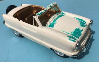 Hubley 1/24 1959 Nash Metropolitan Plastic Promo Car W/friction Motor