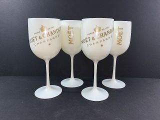 Moet Chandon Champagne White Plastic Gold Print Goblet Set Of 4