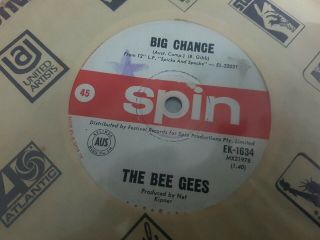 BORN A MAN // THE BEE GEES RARE OZ GARAGE SPIN 1967 TUFF R&B 2