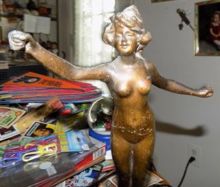 VINTAGE SOLID BRASS OR BRONZE FIGURINE OF A NUDE WOMAN 11.  5 INCHES TALL DETAILED 8