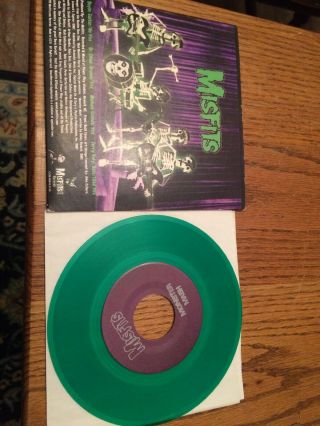 Misfits - Monster Mash 7” Green Vinyl Record 1999 1st Press 3