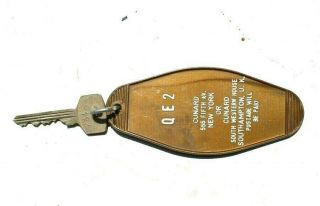 Vintage (3114) Cunard Cruise Ship Hotel Motel Room Key Keychain