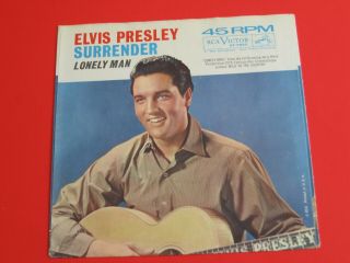 Elvis Presley Surrender Rca 47 - 7850 45 W/sleeve Near