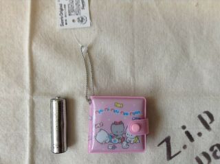 Nya Ni Nyu Nye Nyon Mini Vinly Wallet Type Mirror Keychain Kawaii Sanrio Retro
