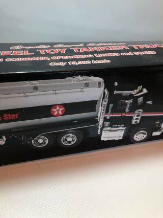 1997 TEXACO 18 - WHEEL TOY TANKER TRUCK CREDIT CARD EDITION COINBANK 1/32 scale 3