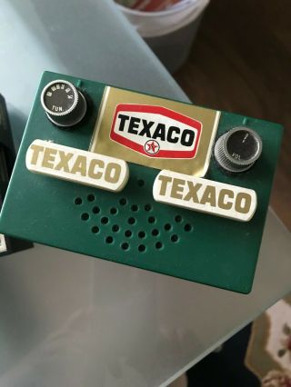 Vintage Texaco Oil & Gas Advertising Radio And Coaster Set