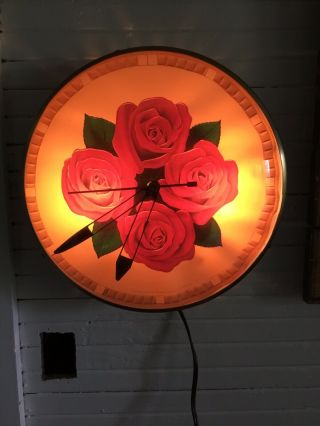 1950’s Advertising FOUR ROSES Whiskey Lighted Round Glass Face Wall Clock 7