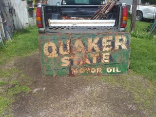 Antique 1962 Quaker State Motor Oil Metal Sign