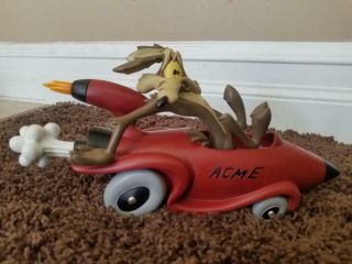 Very Rare Warner Bros.  Wile E.  Coyote In Acme Rocket Car Resin Statue