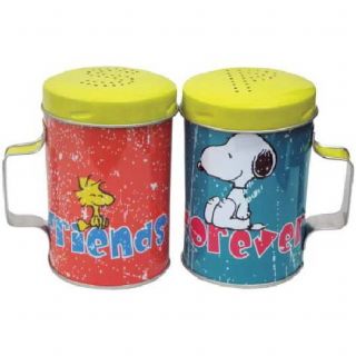 Peanuts Woodstock & Snoopy Friends Forever Tin Salt & Pepper Shakers Set Boxed