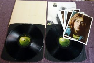 The Beatles,  The White Album,  1968 Uk Stereo Apple Label 2 Lp Set Complete.