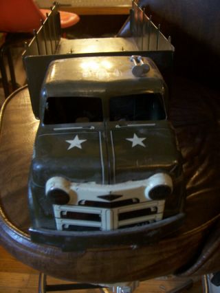 VINTAGE 1950 ' S Marx Lumar U.  S.  Army Transport Truck Pressed Steel 2