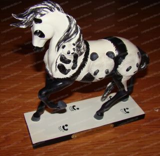 Topp Overo Panda Paws (trail Of Painted Ponies By Enesco,  4049713) 1e/1,  413
