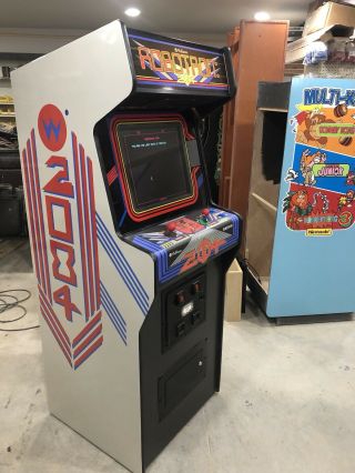Completely Restored Robotron 2084 Arcade Machine, 4