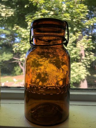 Putnam 227 Authentic Trademark Lightning Amber Fruit Jar