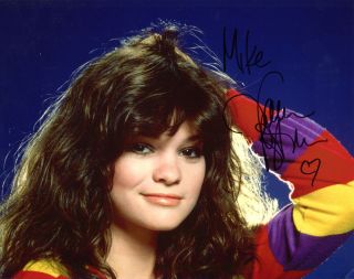 Valerie Bertinelli Hand Signed 8x10 Photo,  Young,  Gorgeous To Mike