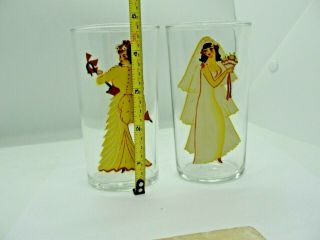 2 Vintage Risqué Peek A Boo Nude Pin Up Girl Peep Show Drinking Glasses 2