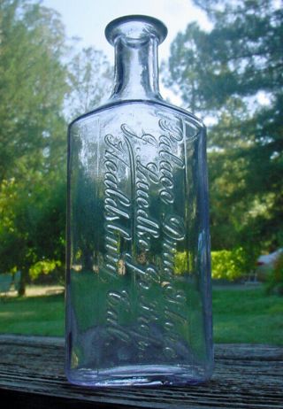 Rare Western " Palace / Drug Store / Healdsburg,  Cal.  " Antique Bottle
