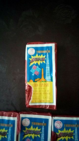 FIRECRACKER FIREWORK LABELS HORSE THUNDER BOMB 16 PACKS AND A BRICK LABLE 3