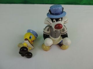 1994 Sylvester And Tweety Bird Hot Dog Stand Salt And Pepper Shakers Warner Bros