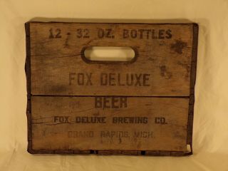 Vintage Fox De Luxe Beer Bottle Wood Case Brewing Grand Rapids Mi Brewery Old
