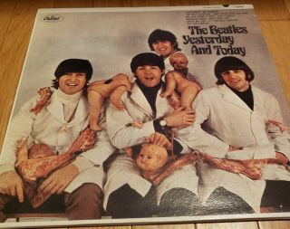 The Beatles Yesterday And Today Butcher Cover Lp Colored (blue) Vinyl Rare.