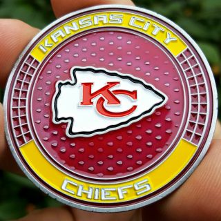 Premium Nfl Kansas City Chiefs Poker Card Guard Chip Protector Golf Marker Coin