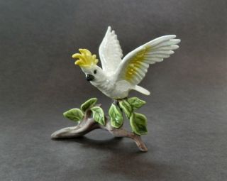 Miniature Hagen Renaker Vintage Cockatoo Parrot On Branch