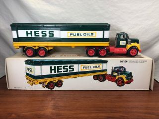 Vintage 1976 NOS HESS Fuel Oils Truck Toy In The Factory Box 3