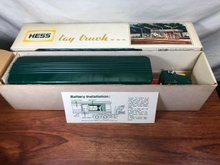 Vintage 1976 NOS HESS Fuel Oils Truck Toy In The Factory Box 8