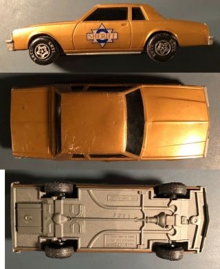 Smokey and the Bandit Vintage 1981 ERTL 1/24 Scale Semi Trailer and Sheriff Car 2