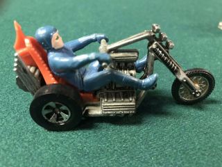 1971 Hot Wheels Rrrumblers Torque Chop Motorcycle Blue Rider 3