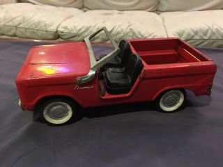 Vintage Nylint 8200 Roustabout Ford Bronco Pressed Steel Toy.