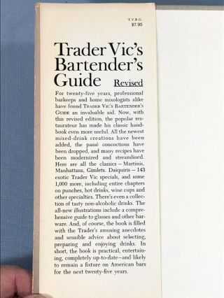 Vintage Trader Vic ' s Bartender ' s Guide Revised 1972 1000,  Cocktails Drinks 3