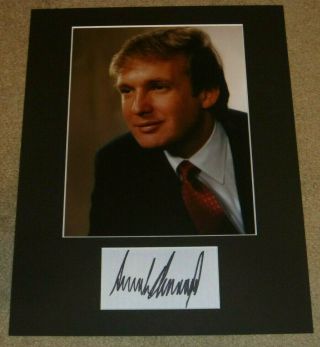 Donald Trump Signed Cut Signature Matted Photo Autographed,  Us President
