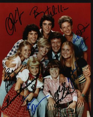 The Brady Bunch Hand Signed Autographed 8x10 " Cast Photo W/coa - Signed By 8