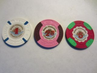 Atlantic City - Resorts International $1 $2.  50 And $5 Casino Chips