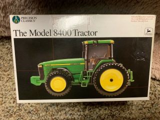 John Deere Precision Classics 8 - The Model 8400 Tractor -