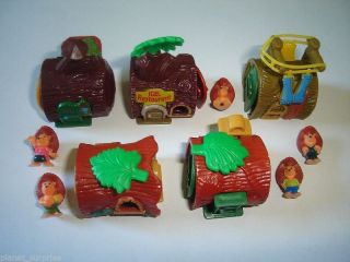 Kinder Surprise Set - Hedgehogs With Houses 2001 - Figures Toys Collectibles