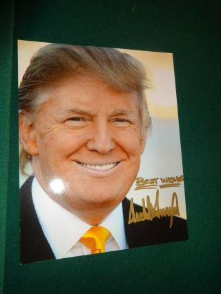 DONALD TRUMP hand signed 8x10 photo with 