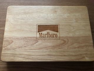 Vintage Marlboro Poker Set In Wood Box