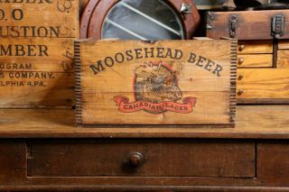 Vintage Moosehead Beer Bottle Canadian Lager Wooden Crate Dovetailed Brewery Box 5